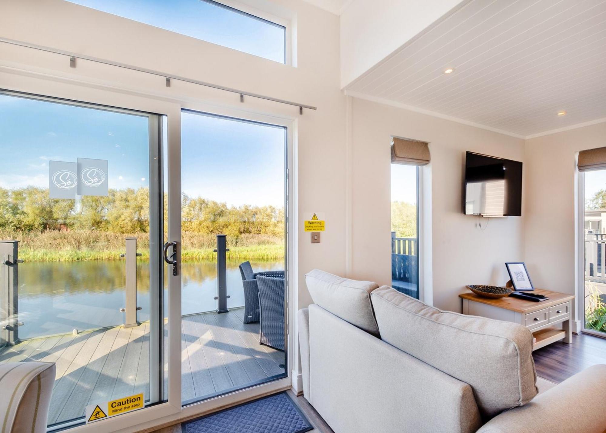 Waterside Hambleton Lakeside Lodges Poulton-le-Fylde Quarto foto